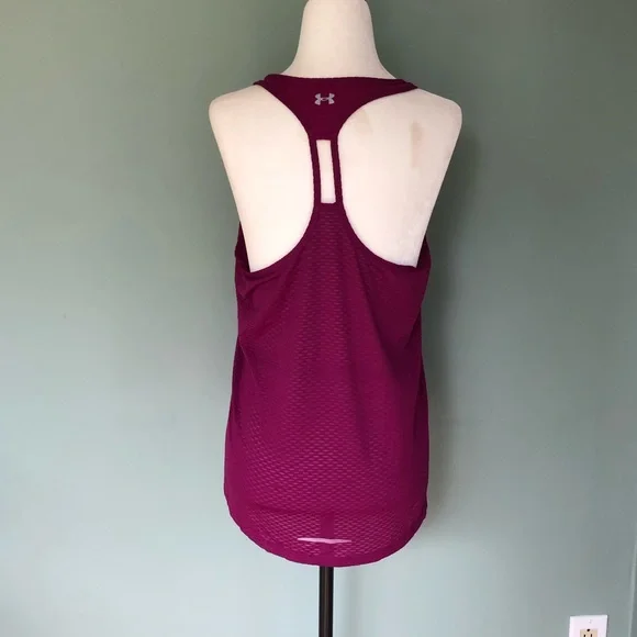 ๐3/$25๐UNDER ARMOUR TANK TOP - Picture 2 of 3